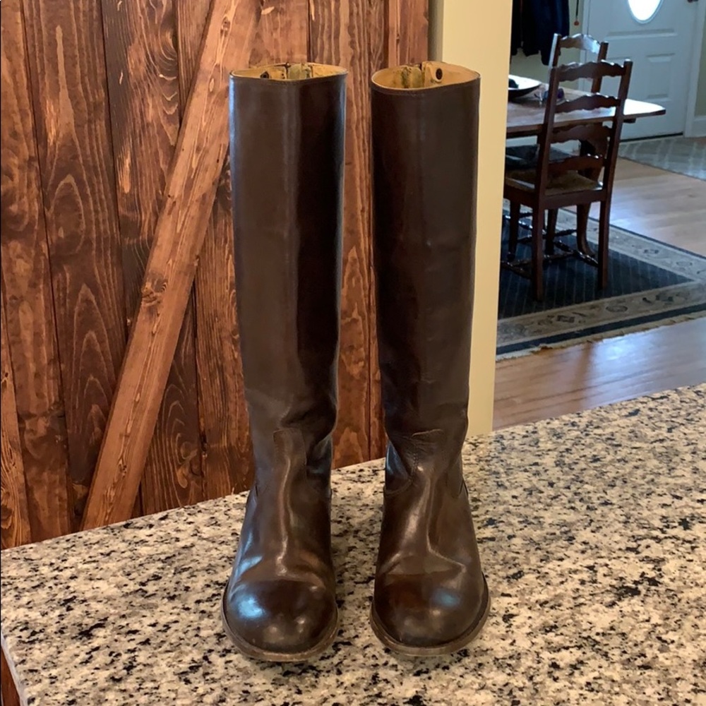 Frye Melissa Button Back Zip Boots